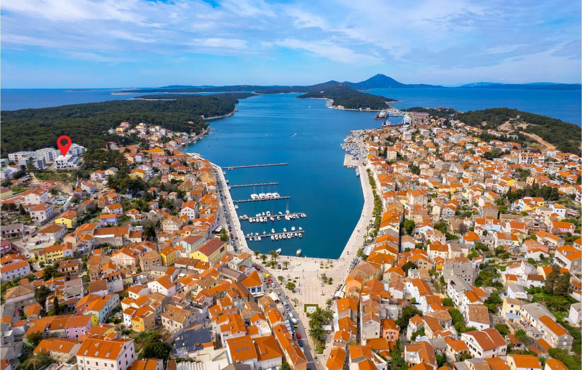 Amazing Apartment In Mali Losinj With Wifi Zewnętrze zdjęcie