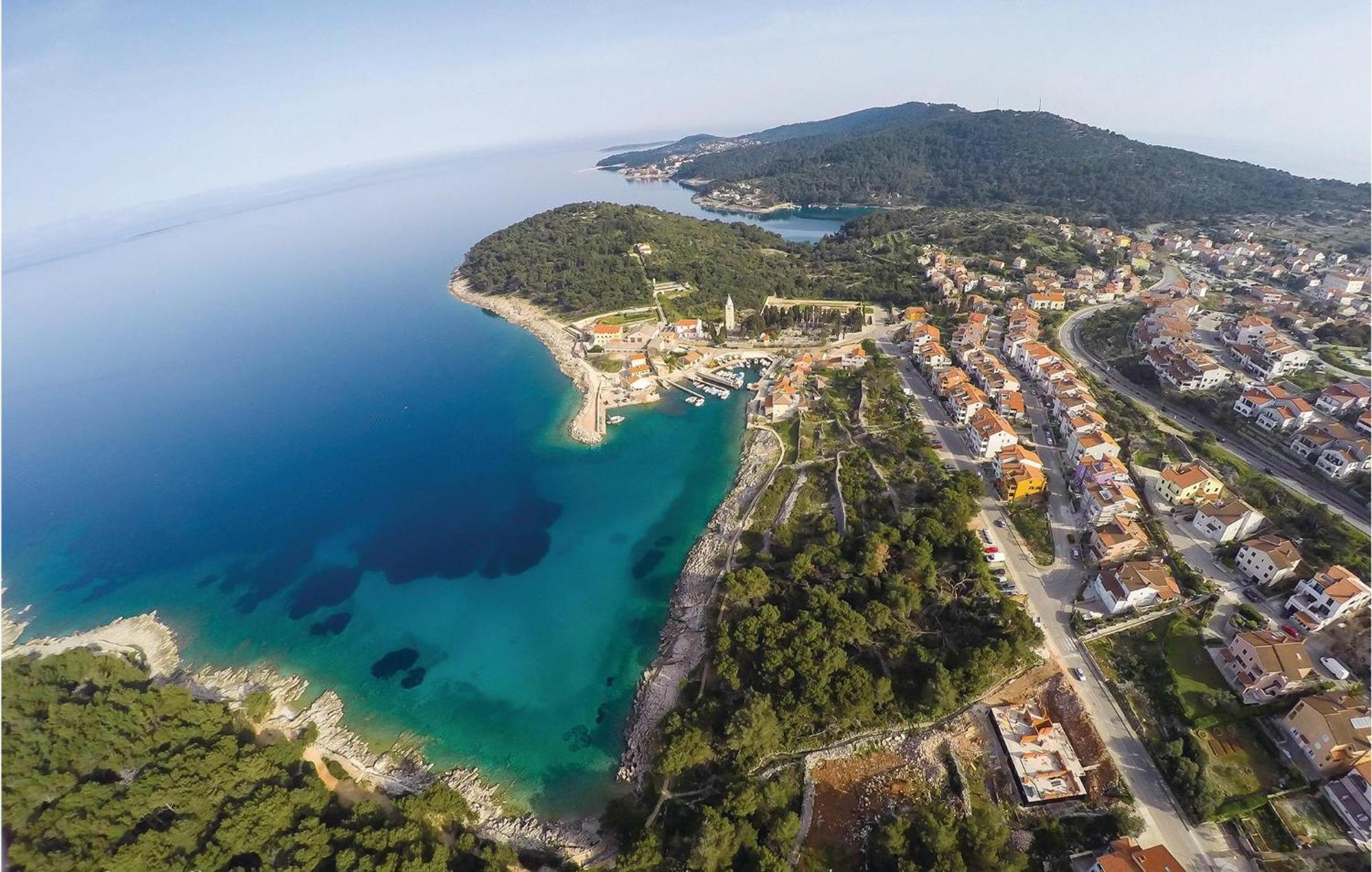 Amazing Apartment In Mali Losinj With Wifi Zewnętrze zdjęcie