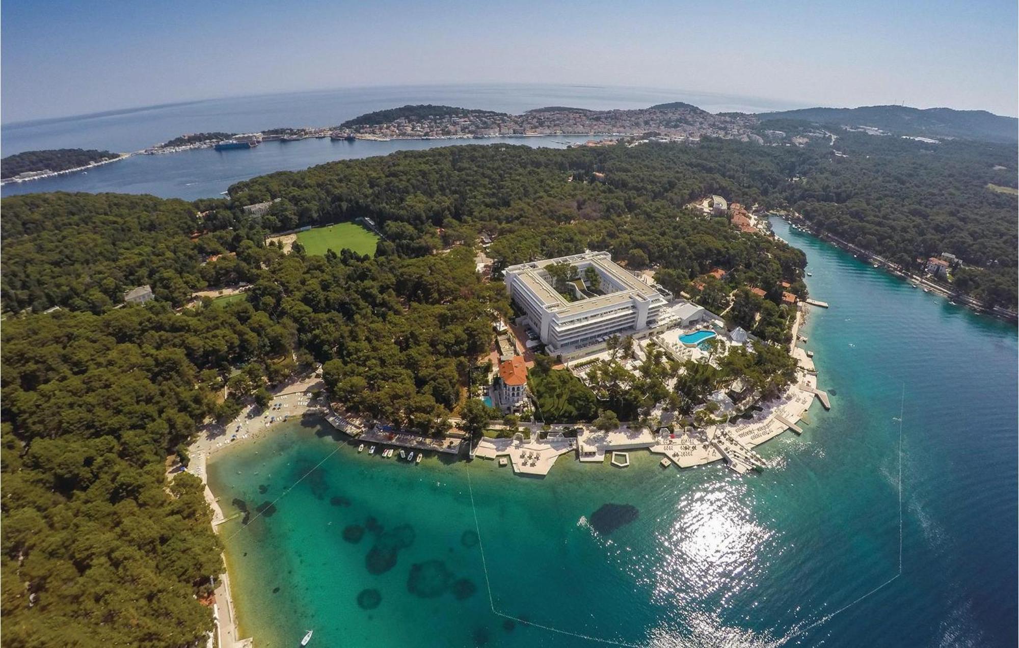 Amazing Apartment In Mali Losinj With Wifi Zewnętrze zdjęcie